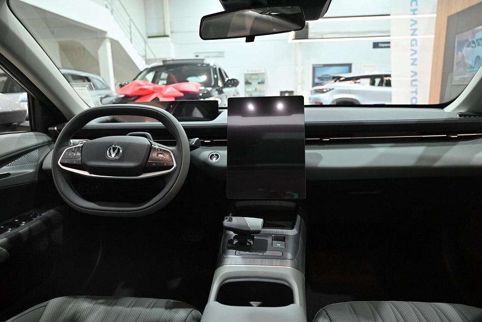 Changan Lamore Техно, серый