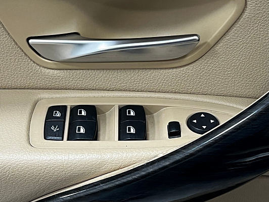 BMW 3 серии, 2014 года, пробег 204690 км