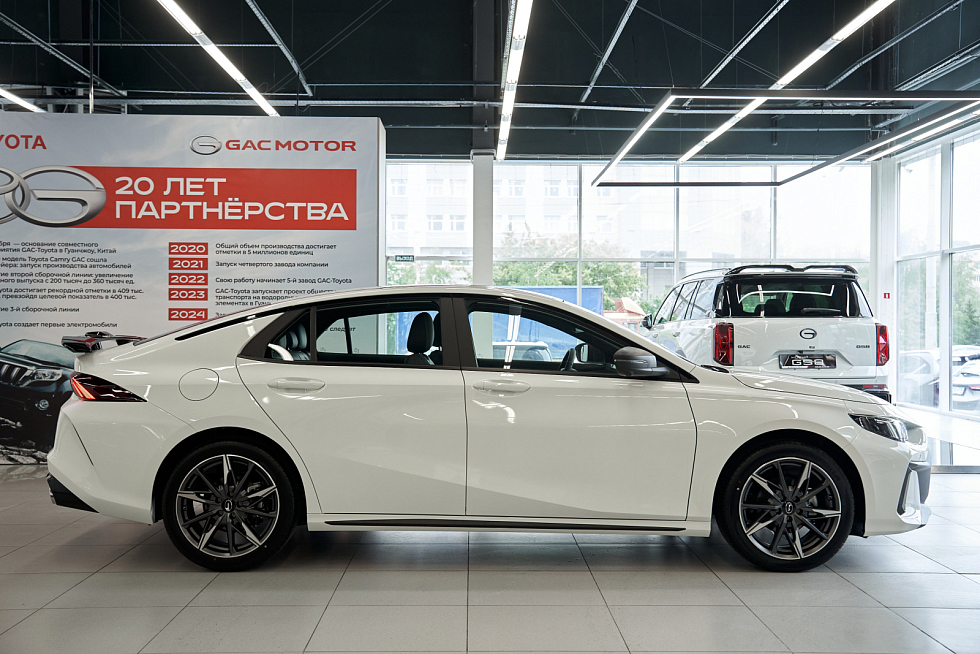 GAC Empow GL S-style, серый
