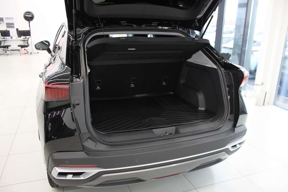 Omoda C5 Актив, черный