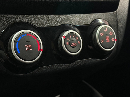 Kia Rio Comfort Аудио, 2015 года, пробег 143697 км