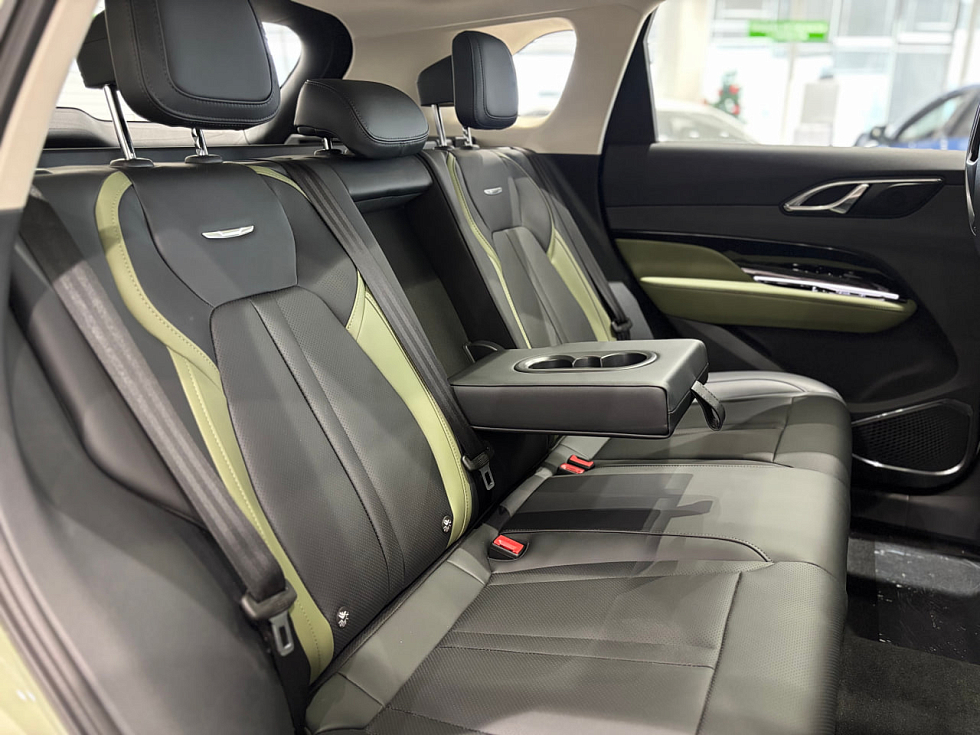 Hongqi HS3 Комфорт (Comfort), зеленый