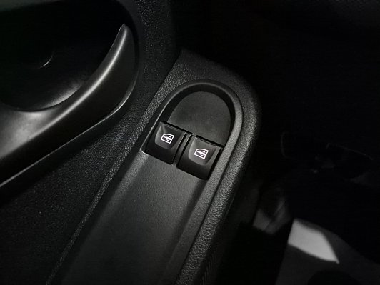 Renault Duster Life, 2016 года, пробег 211240 км