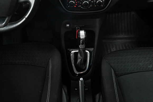 Renault Kaptur Life, 2017 года, пробег 167000 км