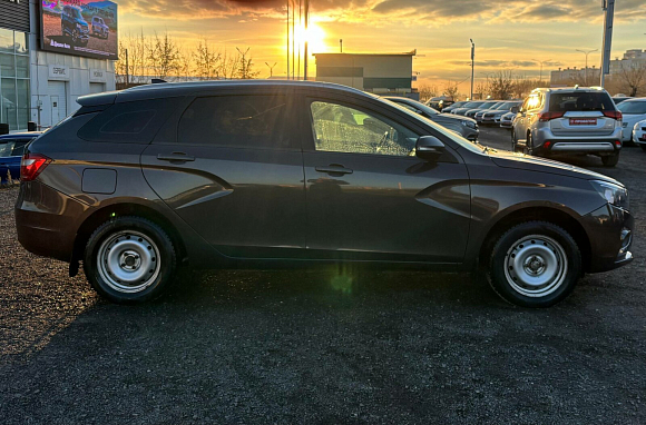 Lada (ВАЗ) Vesta Comfort Image (2017-2019), 2019 года, пробег 128121 км