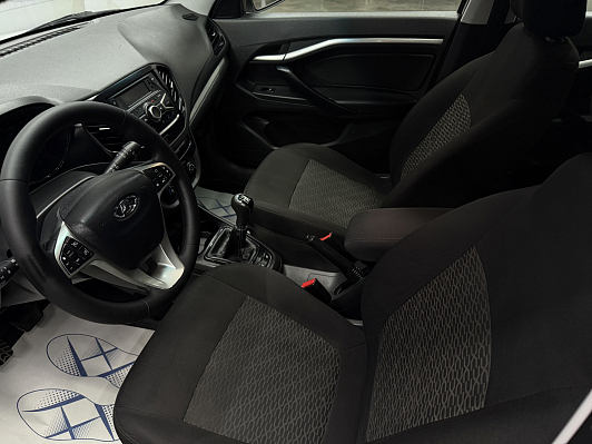 Lada (ВАЗ) Vesta Luxe, 2019 года, пробег 176746 км