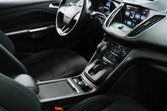 Ford Kuga, 2018 года, пробег 58478 км