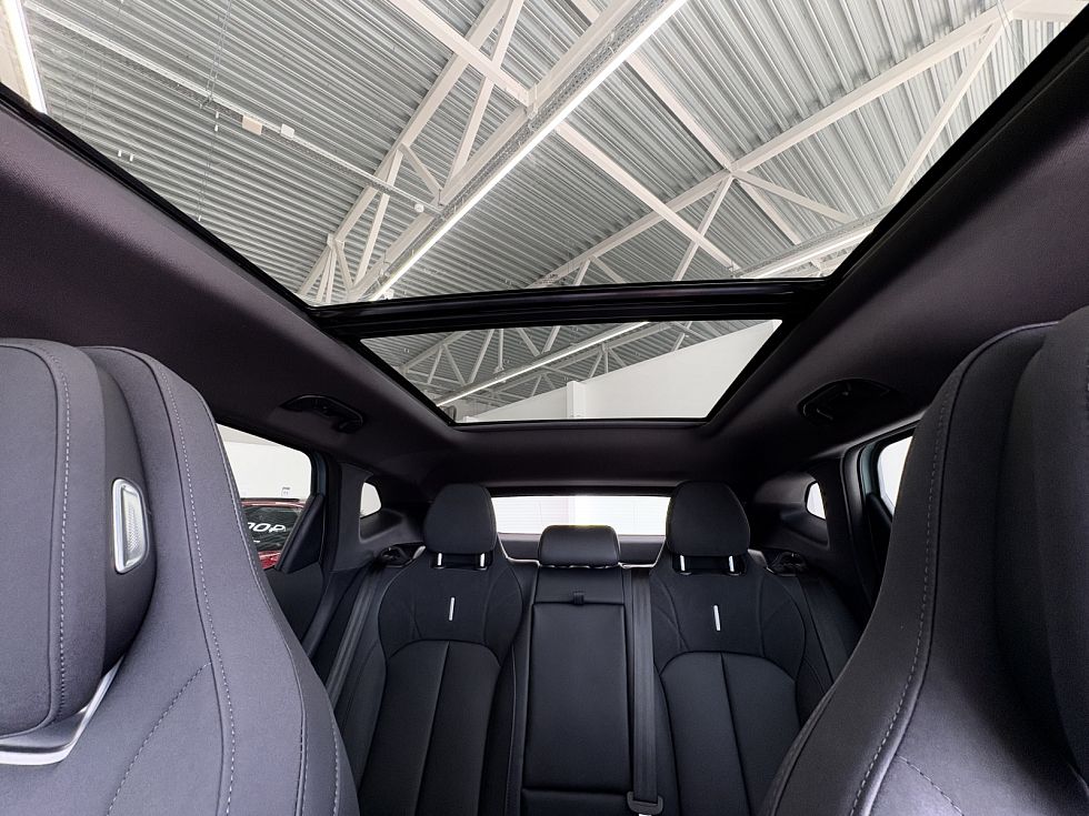 Omoda C7 Active, зеленый