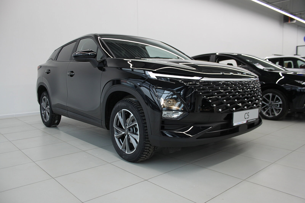 Omoda C5 Стиль (2024), черный