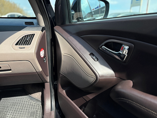 Hyundai ix35 Prestige, 2012 года, пробег 146428 км