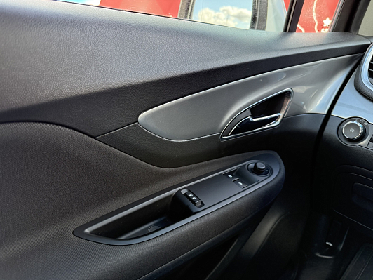 Opel Mokka Essentia, 2014 года, пробег 199314 км