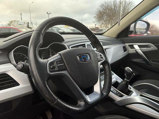 Geely Atlas, 2019 года, пробег 211450 км