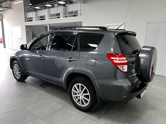 Toyota RAV4, 2009 года, пробег 339000 км