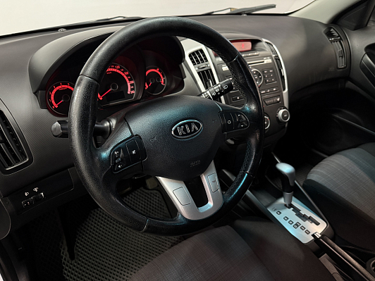 Kia Ceed, 2010 года, пробег 227000 км