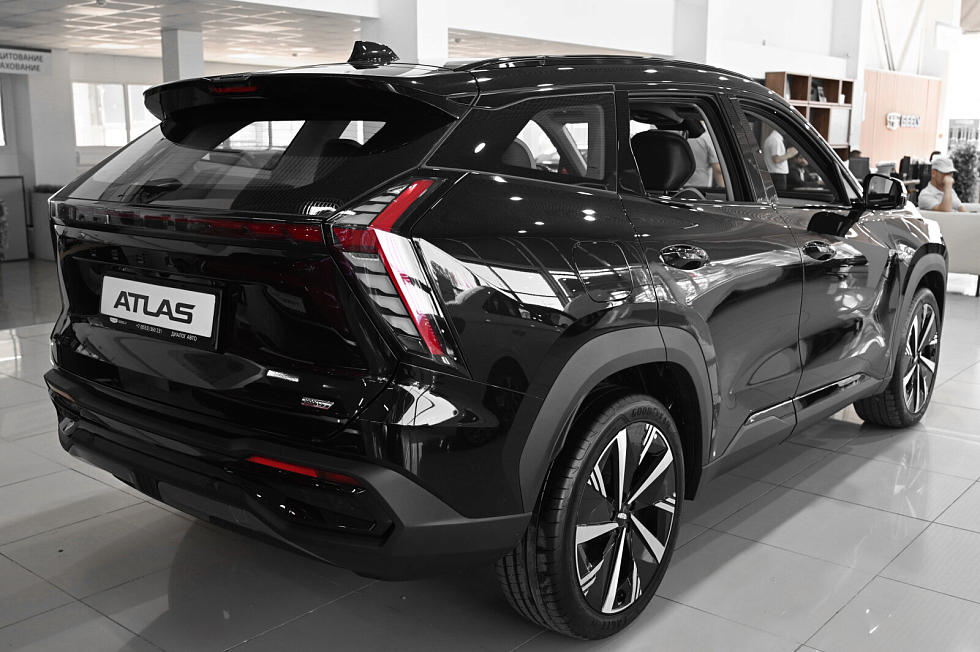Geely Atlas Флагман, черный
