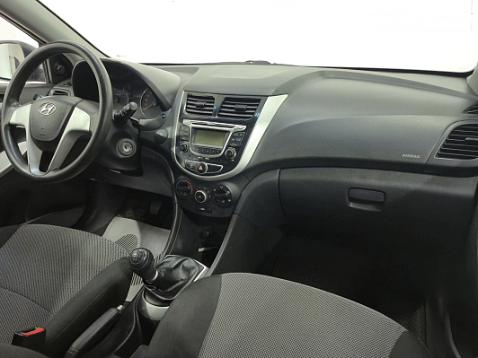 Hyundai Solaris Classic, 2013 года, пробег 186789 км