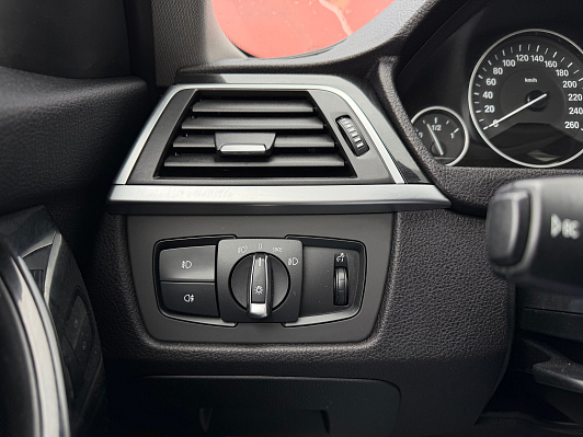 BMW 3 серии, 2016 года, пробег 177099 км