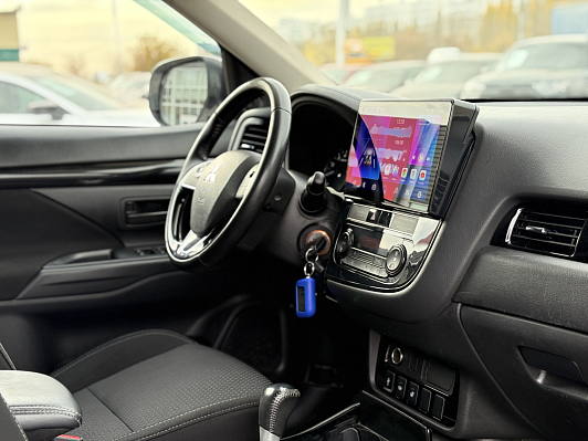 Mitsubishi Outlander Invite, 2019 года, пробег 154776 км