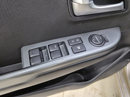 Kia Rio Luxe, 2013 года, пробег 68532 км