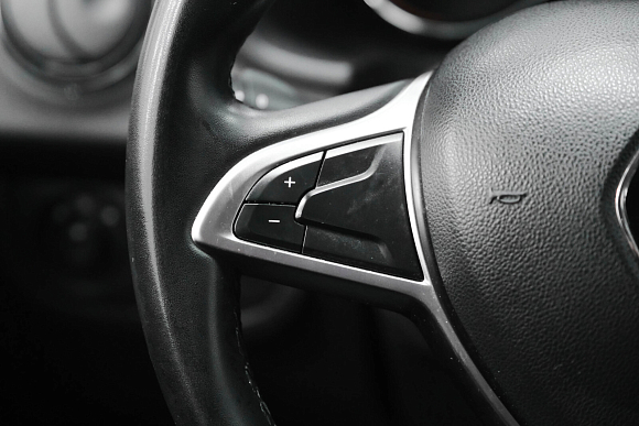 Renault Logan Stepway Drive, 2020 года, пробег 82719 км