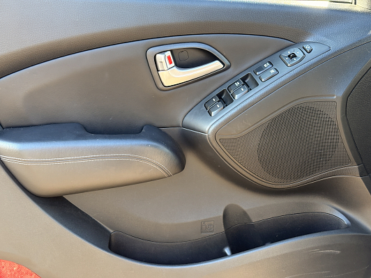 Hyundai ix35 Start, 2013 года, пробег 132000 км