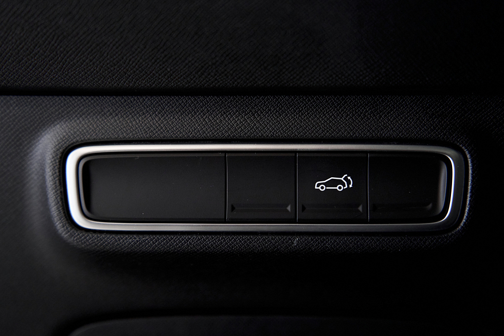 GAC M8 GX Premium, черный