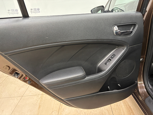 Kia Cerato Luxe, 2015 года, пробег 232812 км