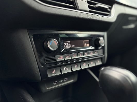 Volkswagen Polo Exclusive, 2021 года, пробег 98429 км