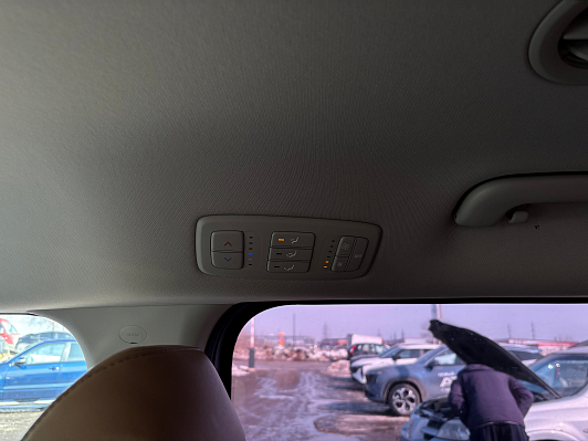 Kia Carnival, 2021 года, пробег 49142 км