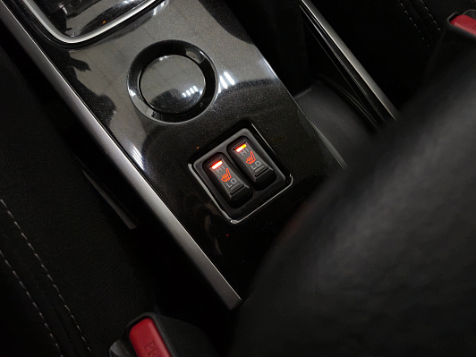 Mitsubishi Outlander Invite, 2018 года, пробег 147921 км