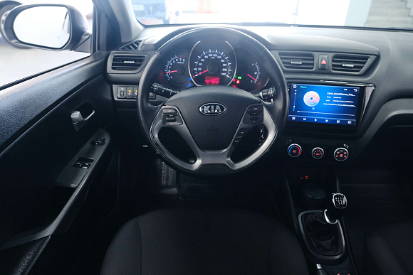 Kia Rio Comfort Аудио, 2015 года, пробег 179000 км