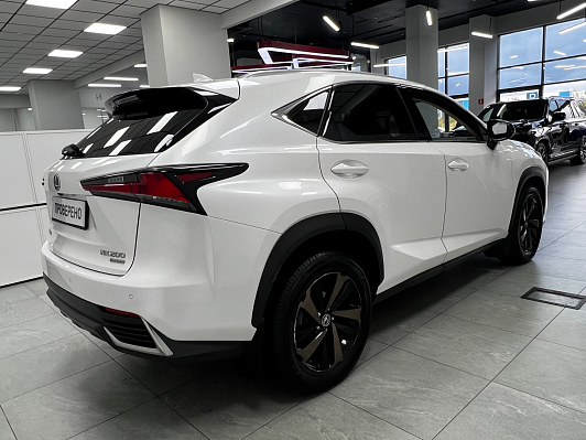 Lexus NX Black Vision (NX200 AWD (N7)), 2021 года, пробег 142241 км