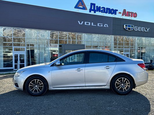 Chevrolet Cruze LS, 2011 года, пробег 221652 км