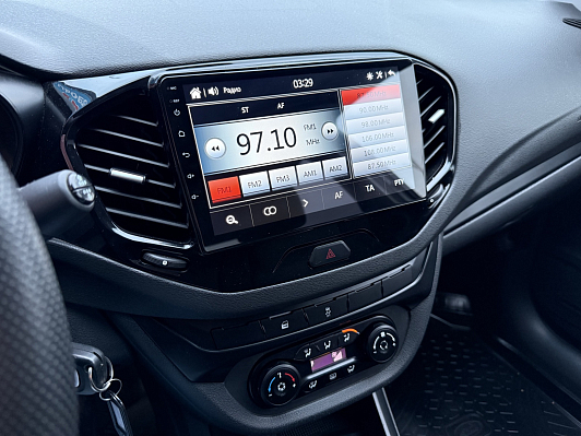 Lada (ВАЗ) Vesta 50 Anniversary, 2019 года, пробег 61425 км