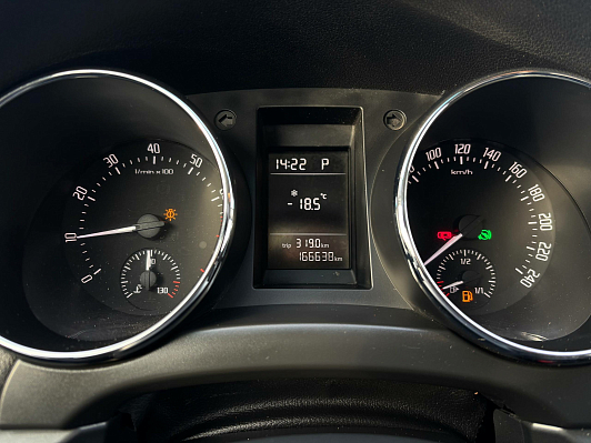 Skoda Yeti Active, 2013 года, пробег 166625 км