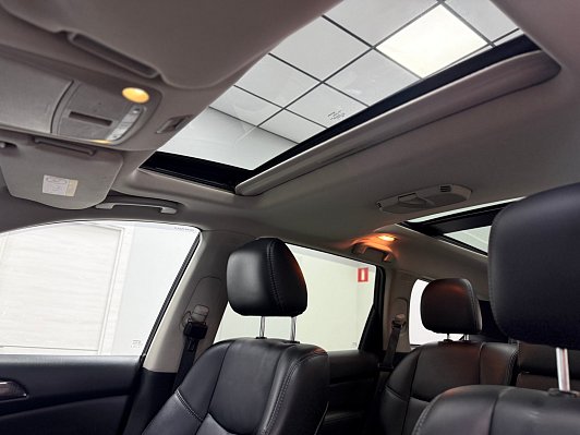 Nissan Pathfinder Top, 2015 года, пробег 141000 км