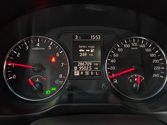 Nissan X-Trail XE, 2011 года, пробег 286707 км