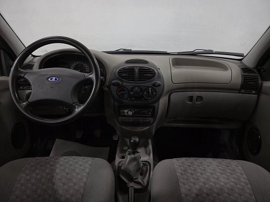 Lada (ВАЗ) Kalina, 2010 года, пробег 239284 км