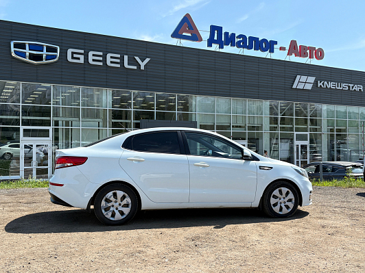 Kia Rio Luxe, 2016 года, пробег 125514 км