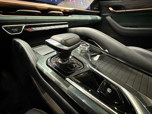 Geely Monjaro Flagship (Xingyue L), 2023 года, пробег 53800 км