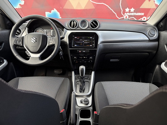 Suzuki Vitara GL+, 2016 года, пробег 146209 км