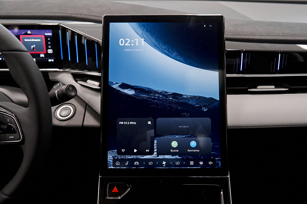 Geely Atlas Flagship, зеленый