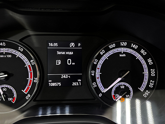 Skoda Karoq, 2020 года, пробег 108098 км