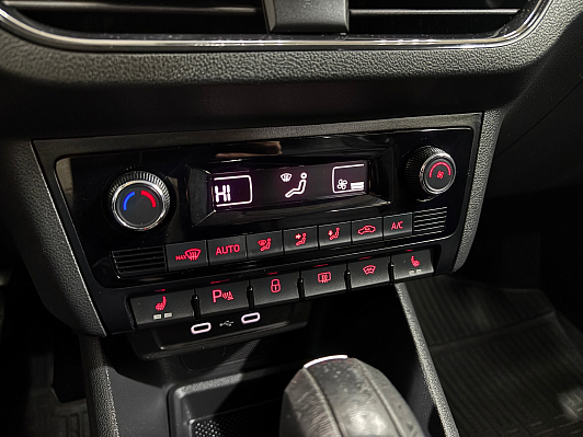 Volkswagen Polo Status, 2021 года, пробег 105840 км