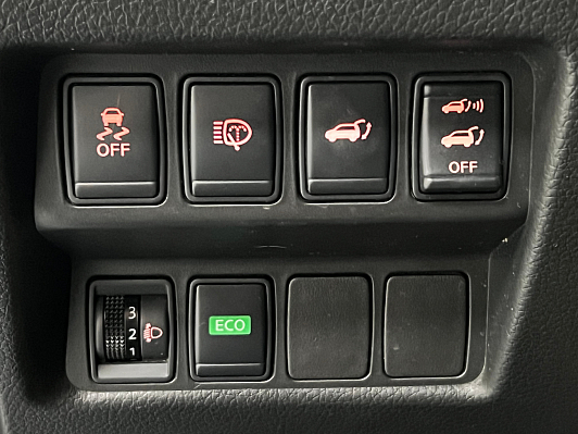 Nissan X-Trail SE, 2015 года, пробег 271000 км