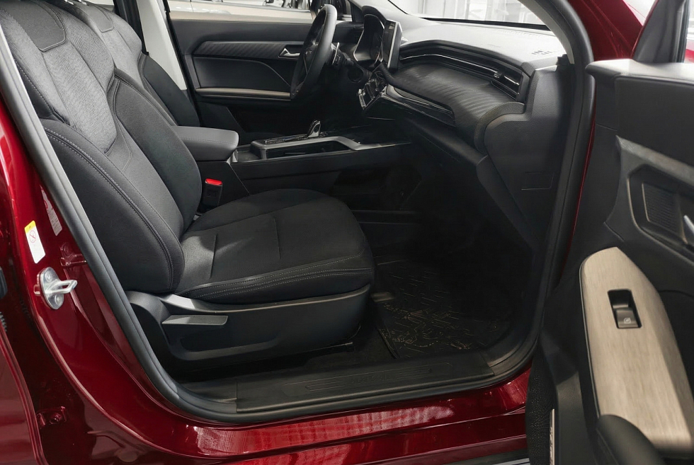 Haval Jolion Оптимум, красный