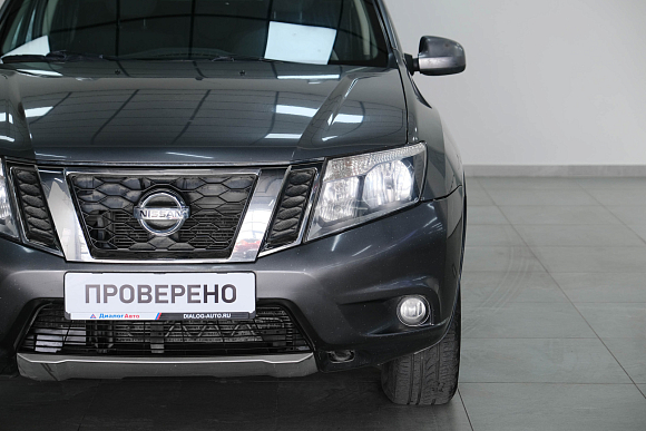 Nissan Terrano Elegance Plus, 2016 года, пробег 196000 км