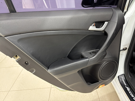 Honda Accord, 2012 года, пробег 199041 км