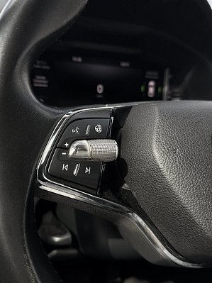 Skoda Rapid Hockey Edition, 2021 года, пробег 57565 км
