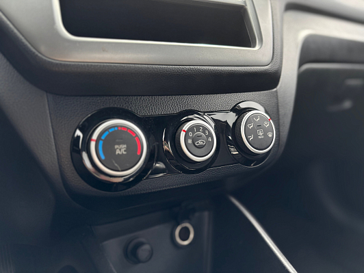Kia Rio, 2016 года, пробег 121646 км